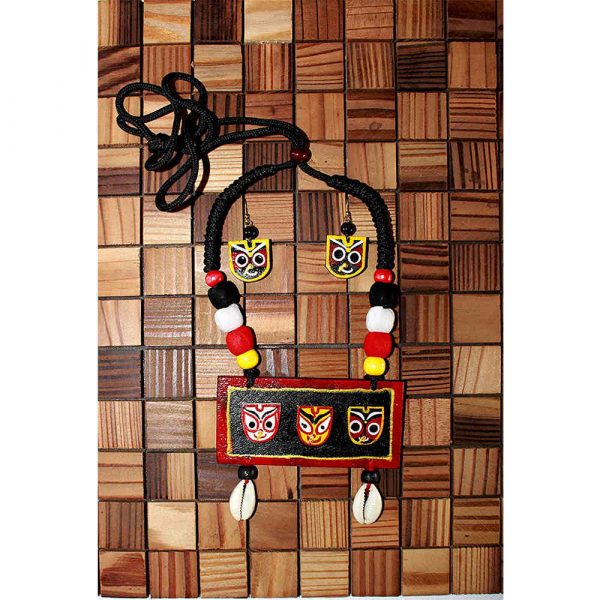 Karukala Exclusive Jagannath Wooden Necklace For Women Set Of 1