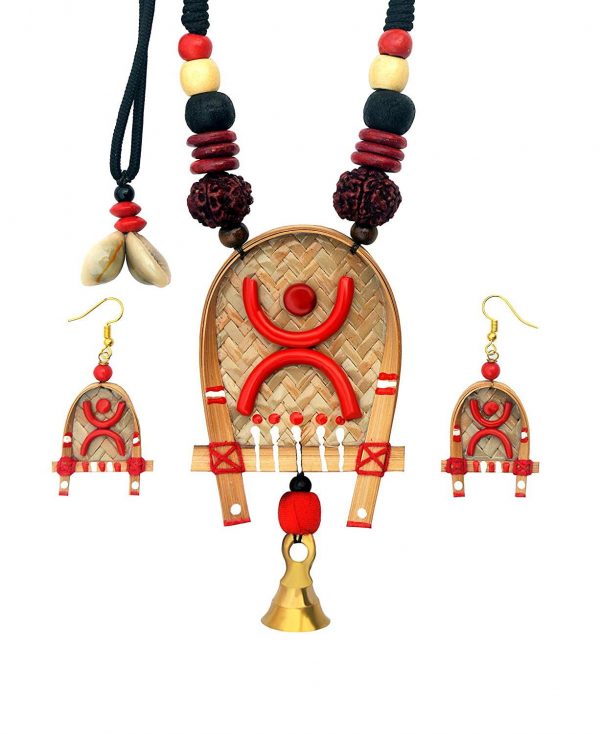 Handcrafted Beautiful Shitolpati Wooden Necklace Set 1