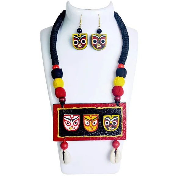 Karukala Exclusive Jagannath Wooden Necklace for Women Set Of 1