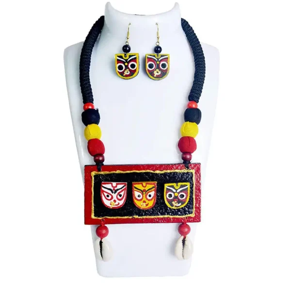 Karukala Exclusive Jagannath Wooden Necklace for Women Set Of 1