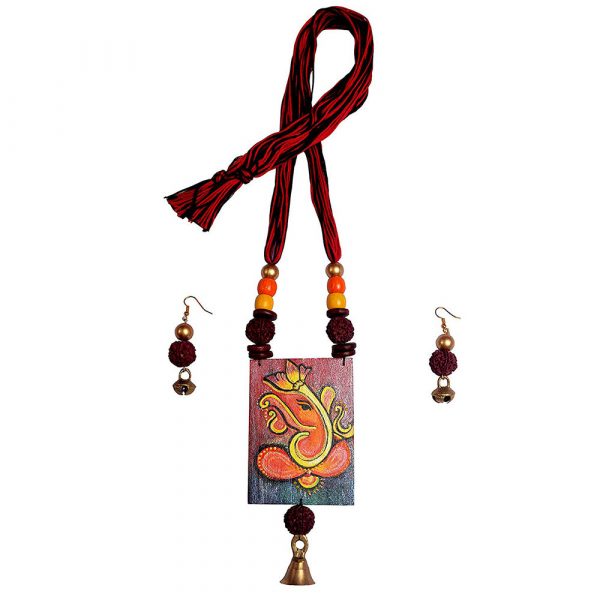 Karukala Handcrafted Fabric Oil Painting Ganesha Necklace Set1