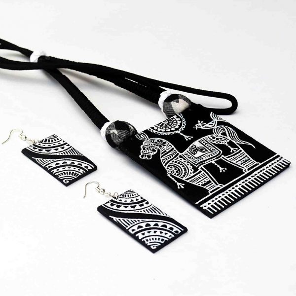 Fabric Mithila Art Madhubani Painting Necklace Set