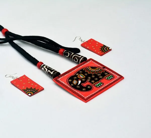 Exclusive Madhubani Elephant Art Painting Jewellery Set1 - Image 2